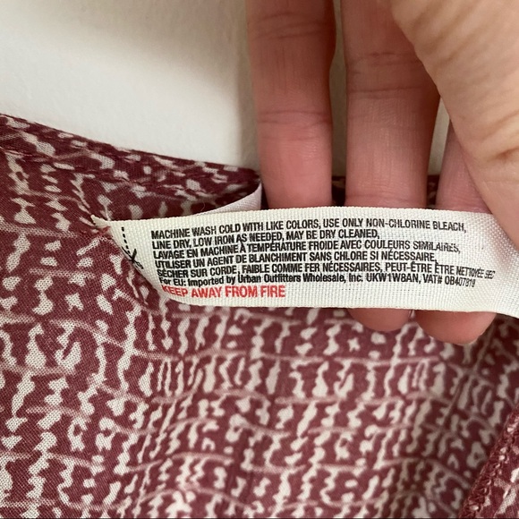 Intimately FP Go Lightly Gauze Smocked Cami Purple - Picture 7 of 7